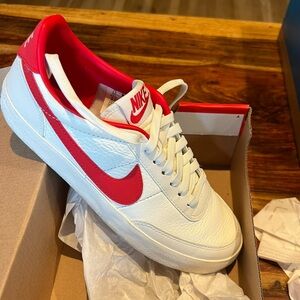 Nike kill shot 2 white and red size 8